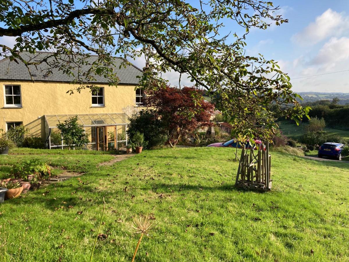 Frizenham Farmhouse Little Torrington Luaran gambar